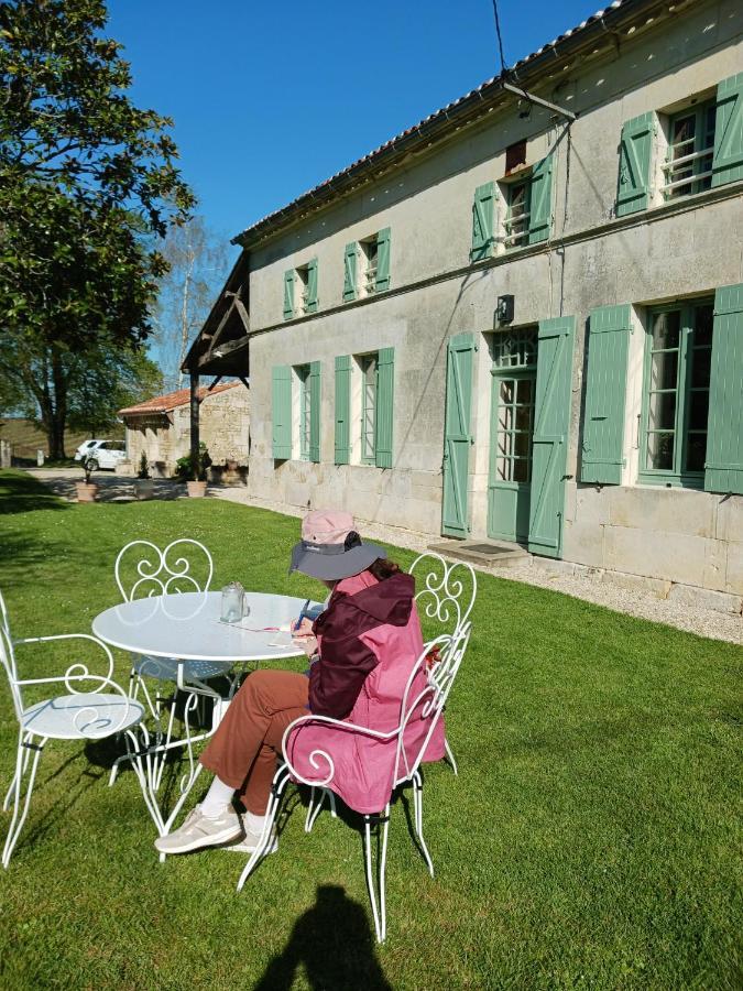 La Demeure D'Ezilda Villa Fleac-sur-Seugne Exterior photo